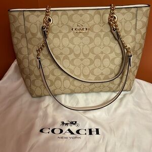 Coach Marlie Tote In signature Canvas Im/Light khaki chalk C1565 with Dust Bag!